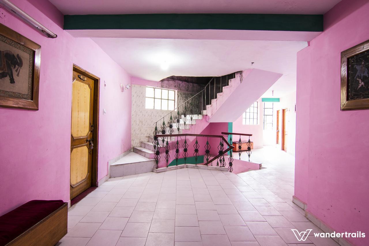 Kunal Hotel & Cottages Manali  Bagian luar foto