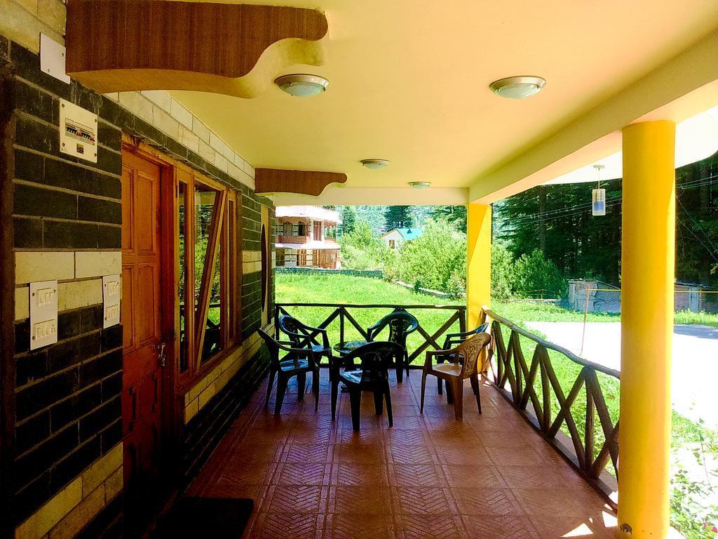 Kunal Hotel & Cottages Manali  Bagian luar foto