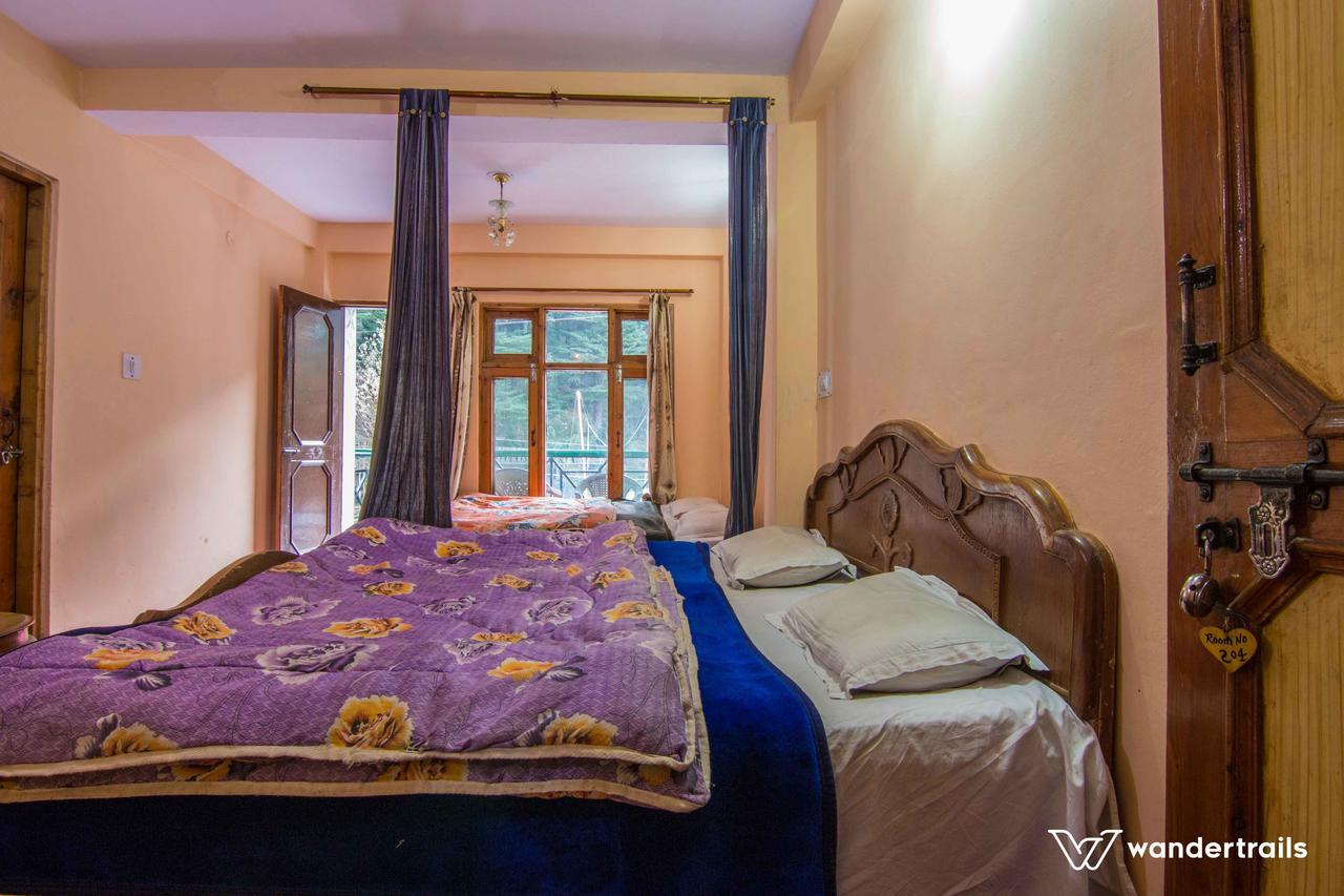 Kunal Hotel & Cottages Manali  Bagian luar foto